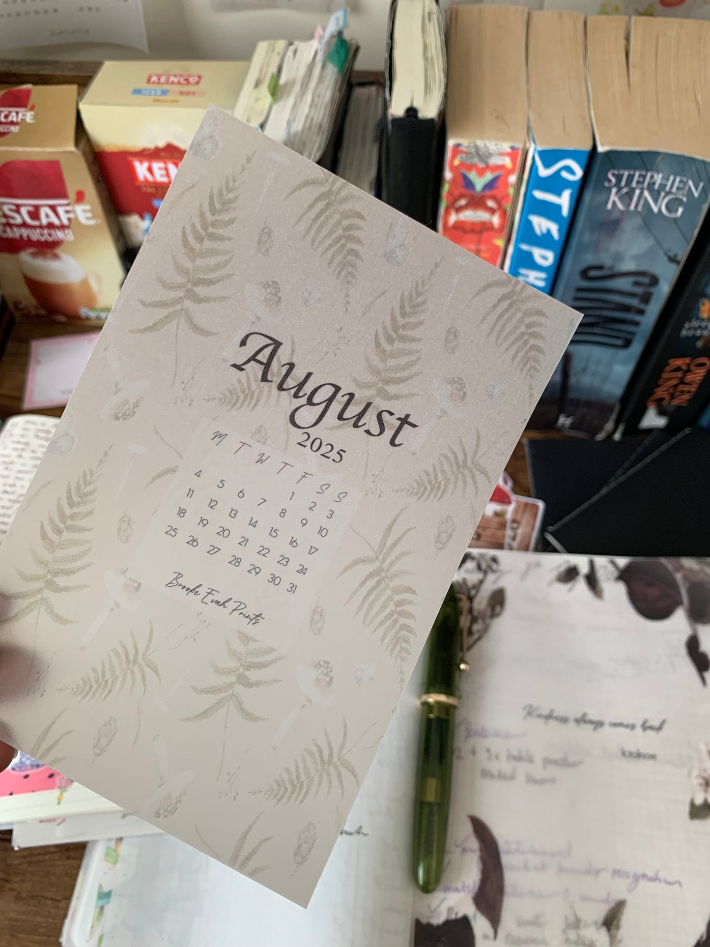 FREE download August 2025 Calendar Card