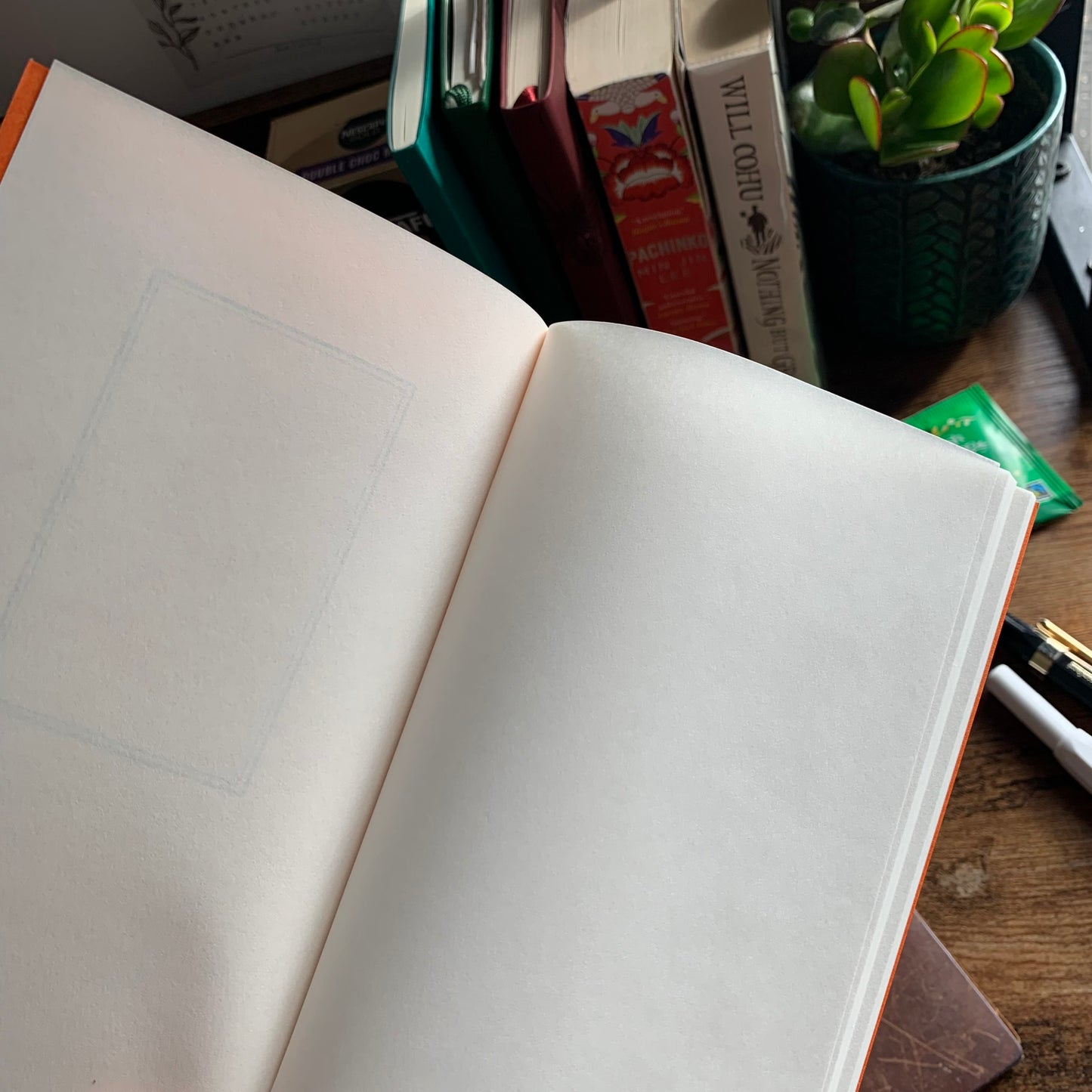 TRAVELER’S Limited Edition Notebook – Regular Refill Super Lightweight Paper