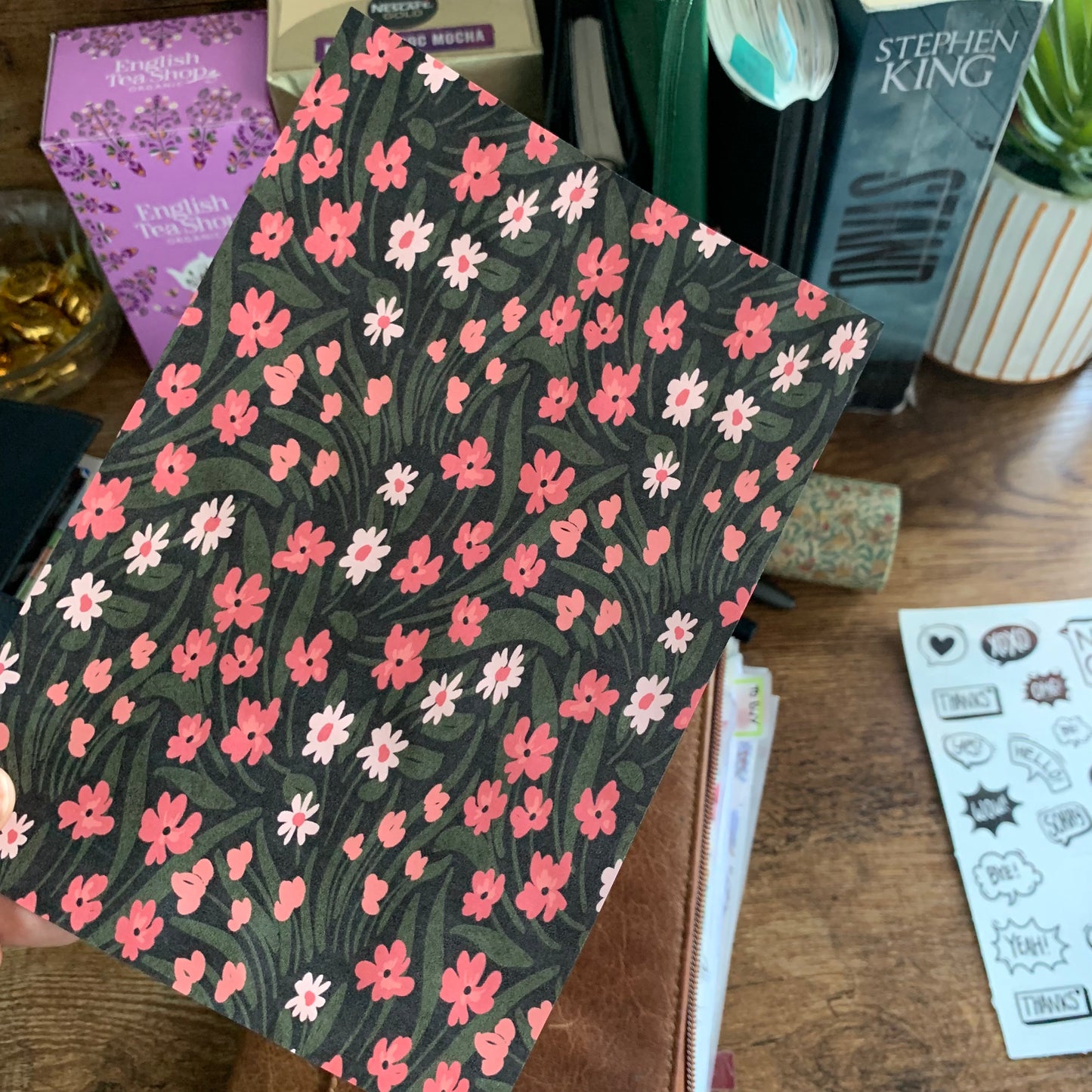 Red & Pink Small Flowers Tomoe River Paper Planner Dashboards- Angelina