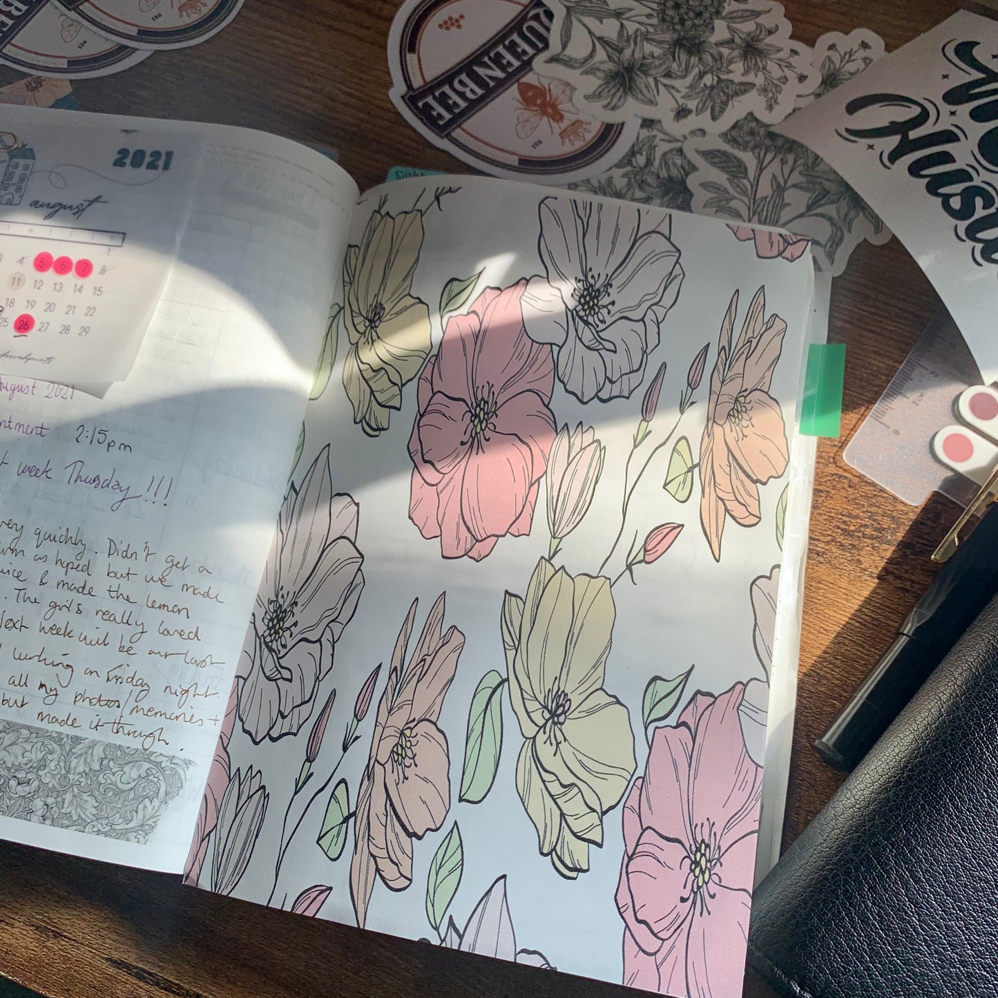 Pastel Pink, Yellow & Blue Floral Planner Dashboard - Sweet Pea