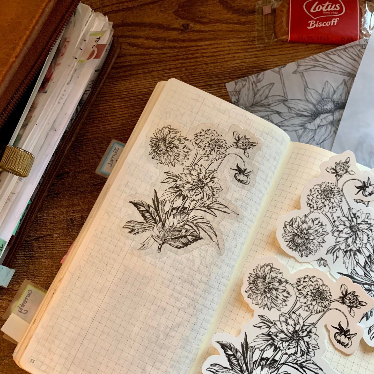 Hand drawn Flower Sticker Flake - Mildred
