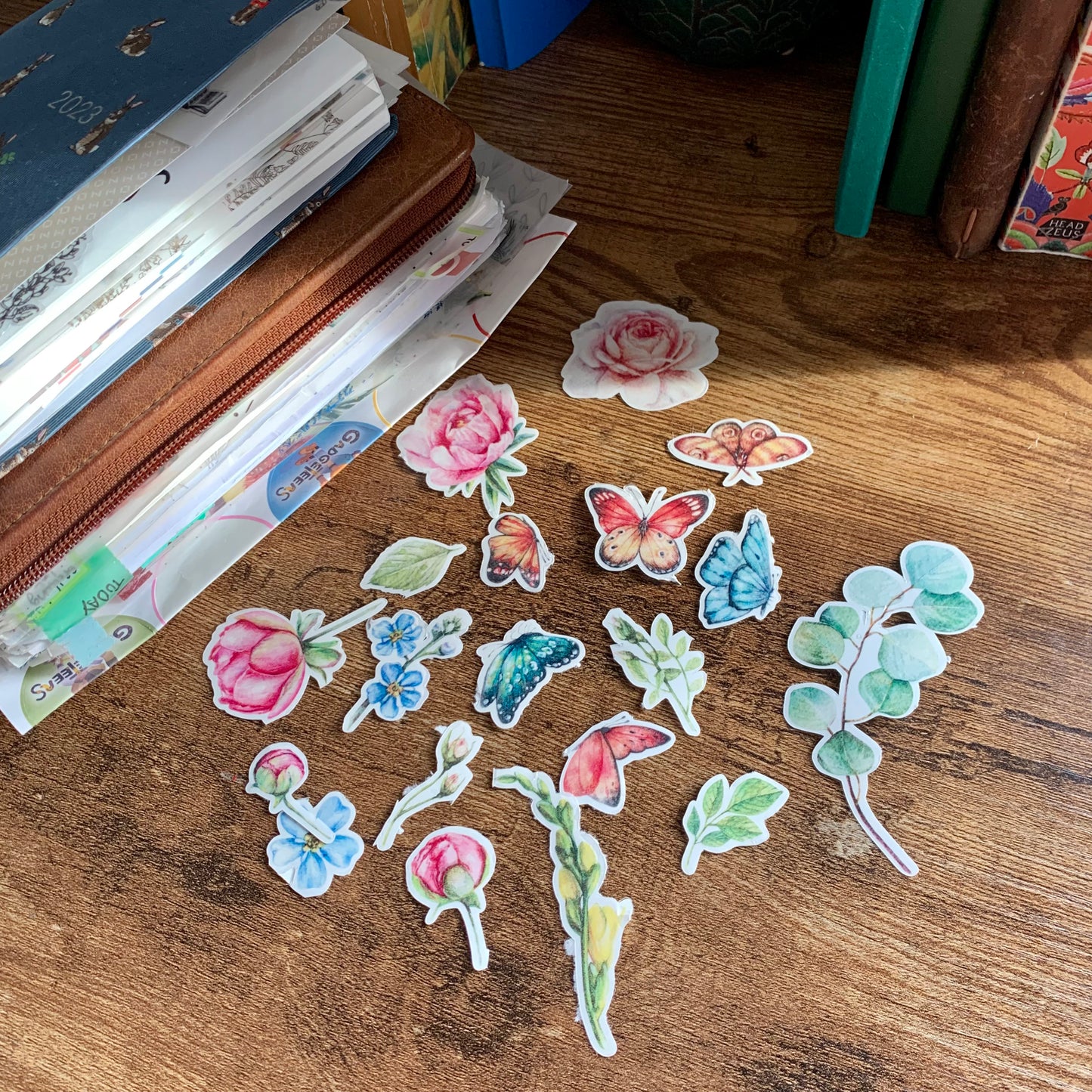💘 Spring Love - Sticker Flakes - Pack of 19