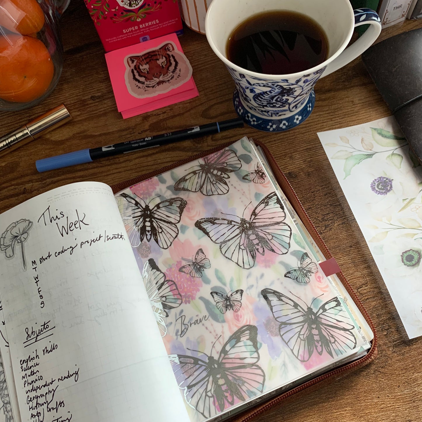 Spring Floral Dashboard - Lizzy
