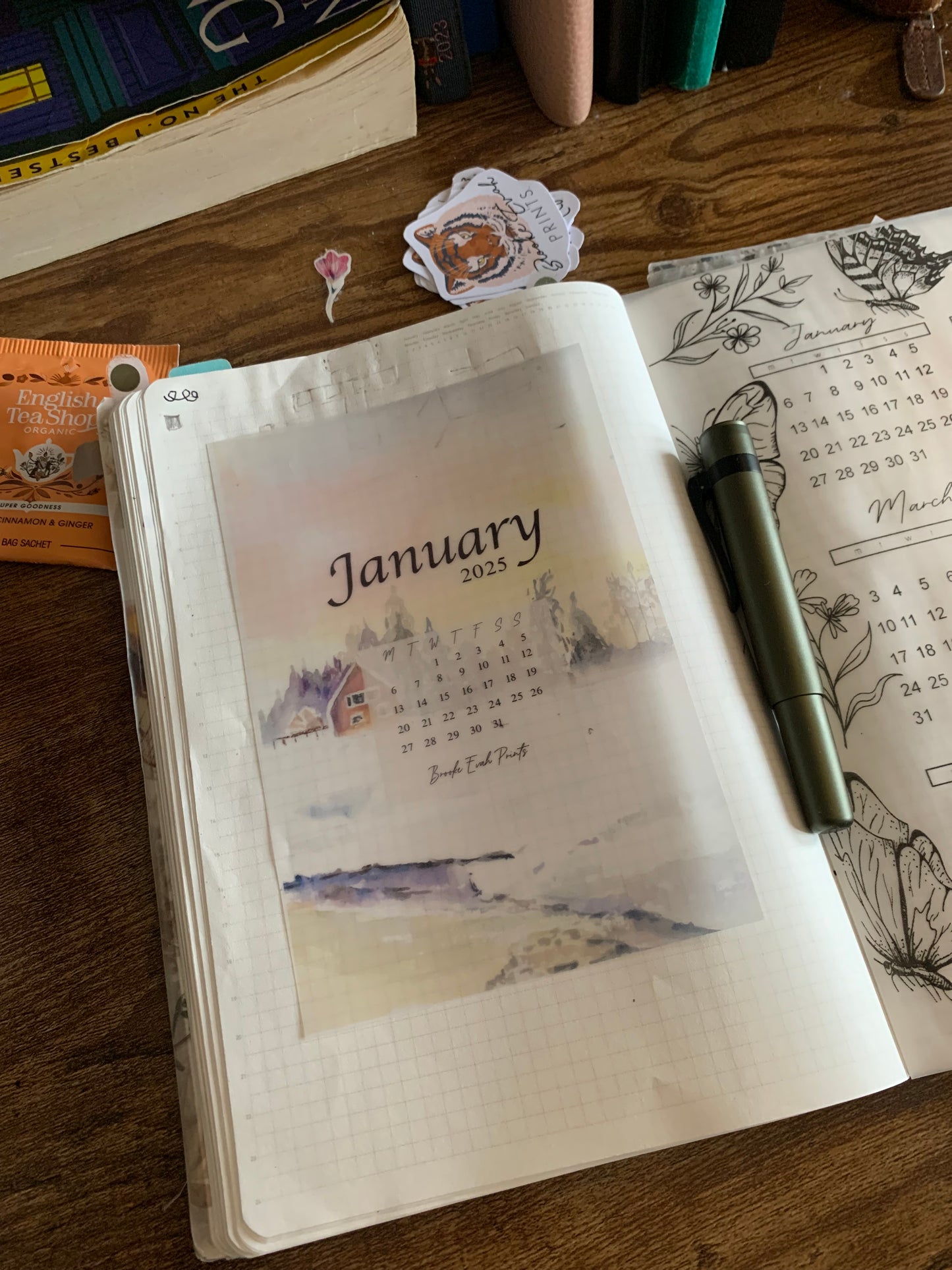 FREE download January 2025 Calendar Card