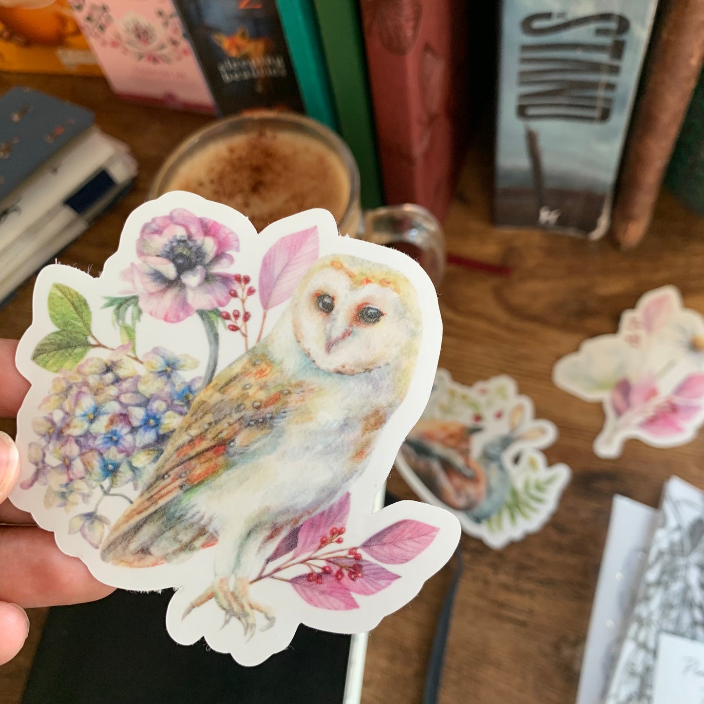 Owl & Pink Florals Sticker Flake -  Lady ✨