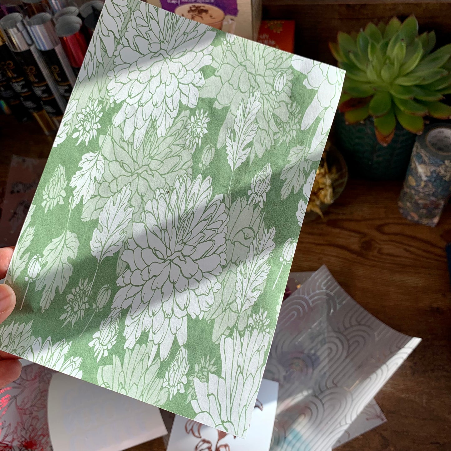 Green & White Chrysanthemum Flowers Planner Dashboard - Emma