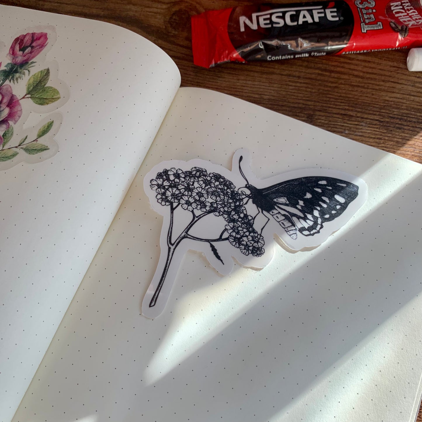 Yarrow Plant & Butterfly Sticker Flake - Yarrow✨